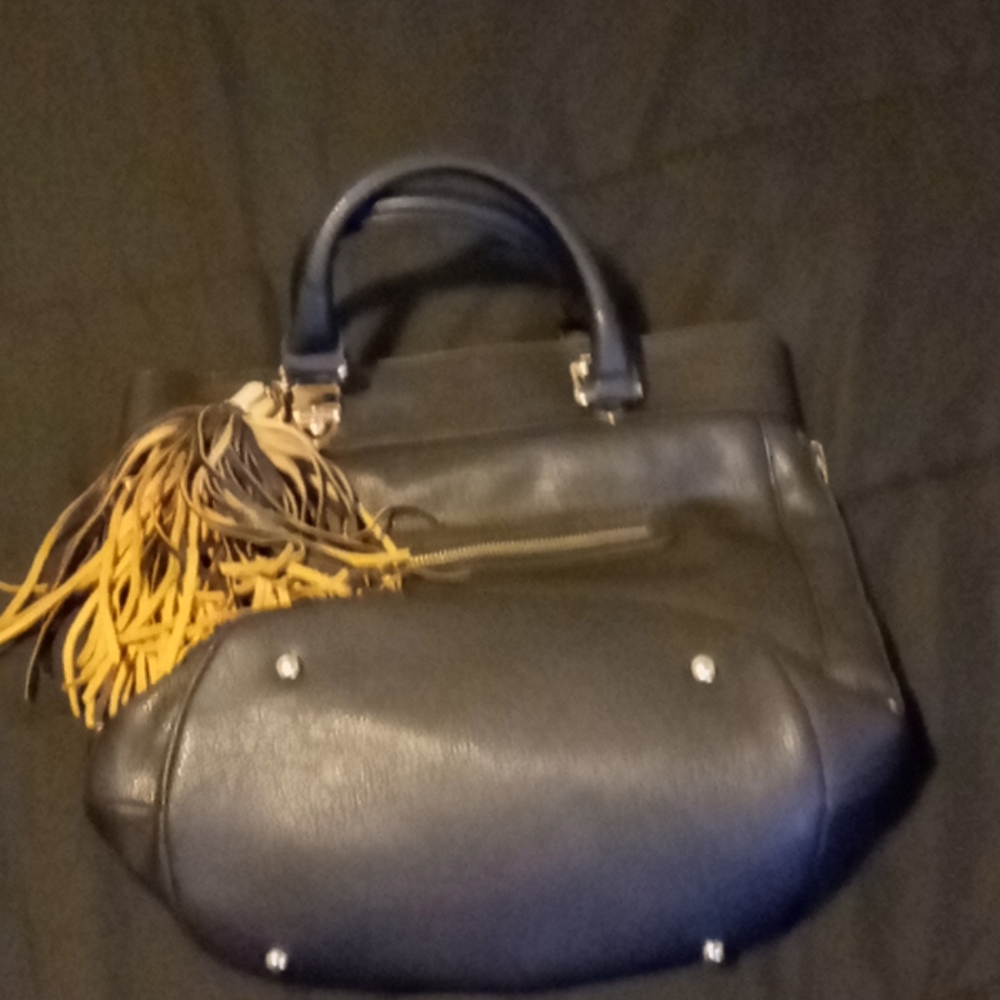 Purse - Picture 2 of 4